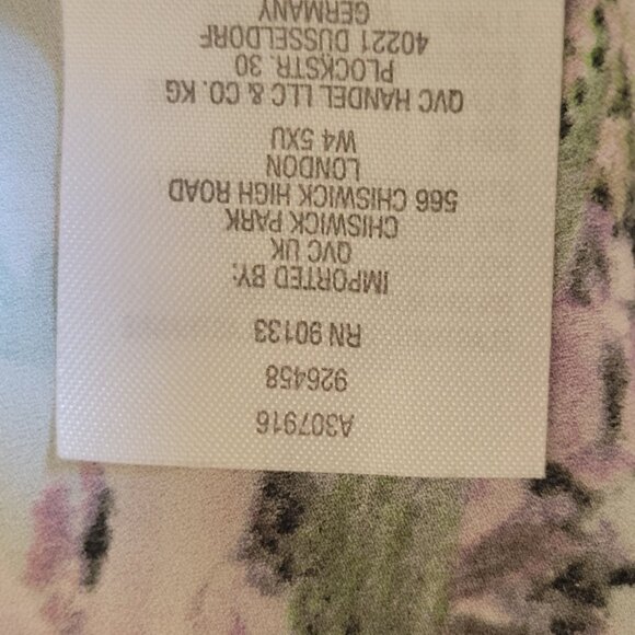 Belle by Kim Gravel Printed Stretch 3/4 Flutter Sleeve Top - M - EUC - Picture 10 of 10